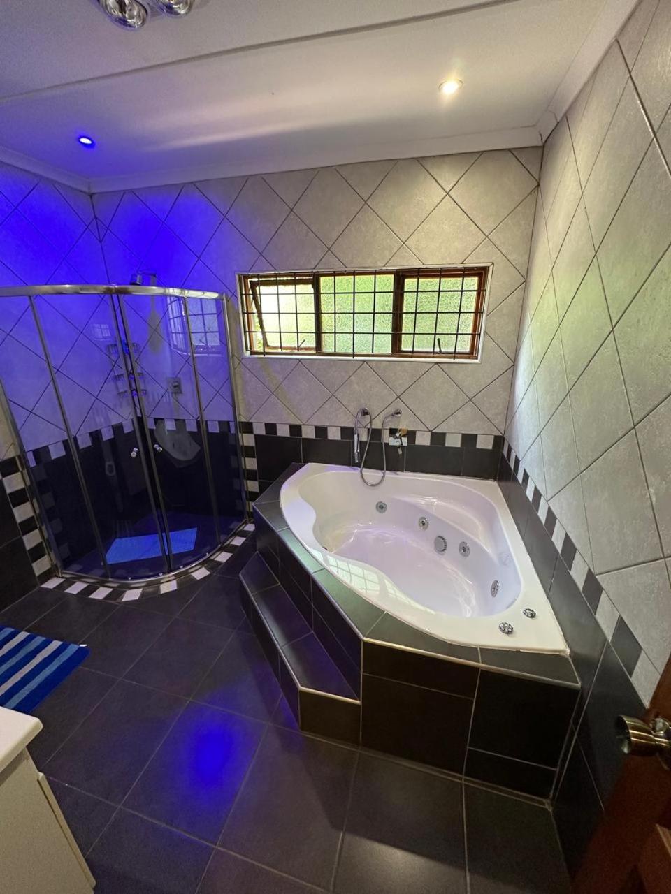 K-Lodge Pietermaritzburg Eksteriør bilde